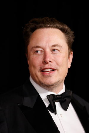 米実業家イーロン・マスク氏＝１３日、ロサンゼルス（ＥＰＡ時事）