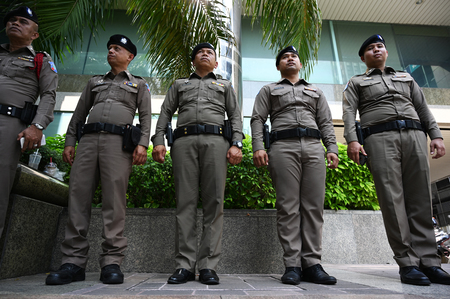 タイの警察官（ＡＦＰ時事）