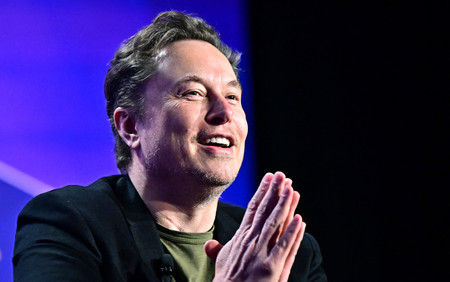 米実業家イーロン・マスク氏＝５月６日、ロサンゼルス（ＡＦＰ時事）