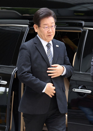 韓国最大野党「共に民主党」の李在明代表＝５月１７日、ソウル（ＥＰＡ時事）