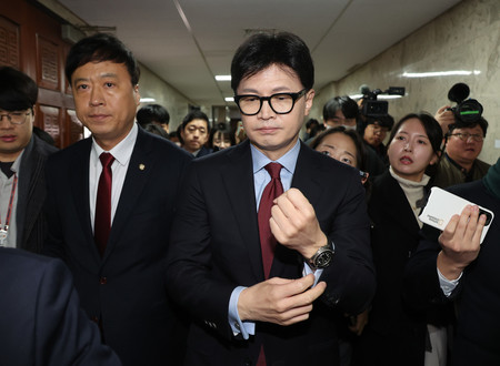 韓国与党「国民の力」の韓東勲代表=9日、ソウル(EPA時事)