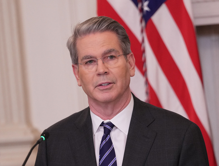 ベッセント米財務長官=7日、ワシントン(EPA時事)