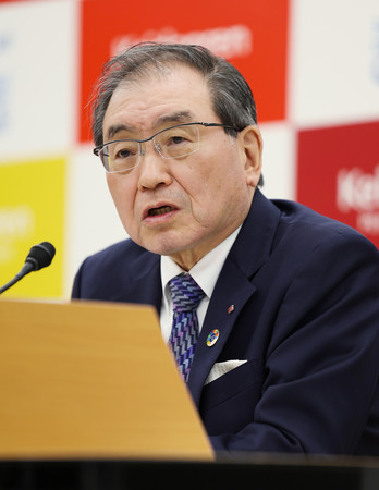 記者会見する経団連の十倉雅和会長＝７日午後、東京都千代田区