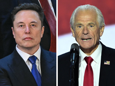 米実業家イーロン・マスク氏(写真左)とナバロ大統領上級顧問(いずれもAFP時事)