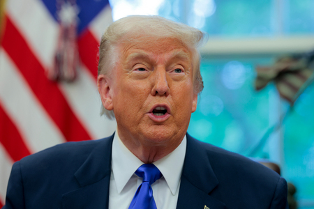 トランプ米大統領=5日、ワシントン(AFP時事)