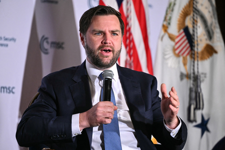 バンス米副大統領=7日、ワシントン(AFP時事)
