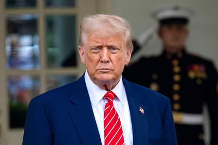 トランプ米大統領＝８日、ワシントン（ＥＰＡ時事）