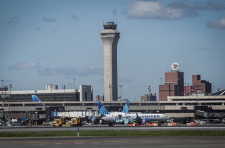 ニューアーク国際空港＝７日、米ニュージャージー州（ＡＦＰ時事）