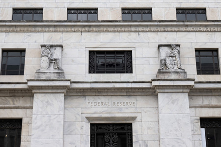 米連邦準備制度理事会(FRB)の建物=2023年5月(AFP時事)