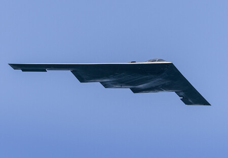 米軍の戦略爆撃機Ｂ２＝２０２４年５月、米フロリダ州マイアミ（ＥＰＡ時事）