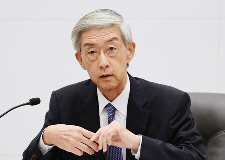 日銀審議委員に就任し、記者会見する増一行氏=1日午後、日銀本店