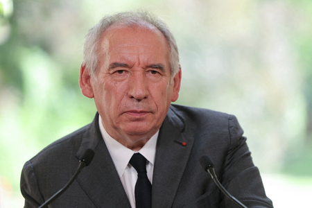 フランスのバイル首相=6月26日、パリ(AFP時事)