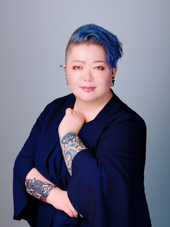 英ダガー賞を受賞した王谷晶さん(河出書房新社提供)