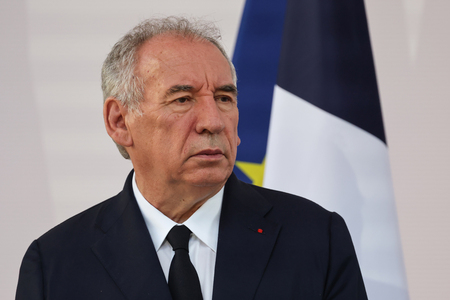 フランスのバイル首相=13日、パリ(EPA時事)