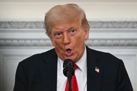 トランプ米大統領＝１４日、ワシントン（ＡＦＰ時事）