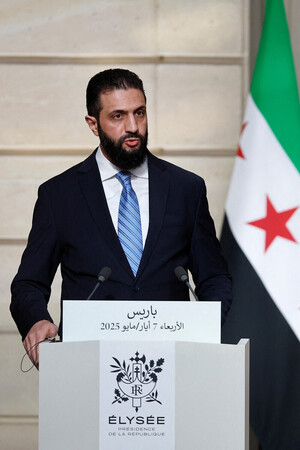 シリアのシャラア暫定大統領＝５月７日、パリ（ＡＦＰ時事）