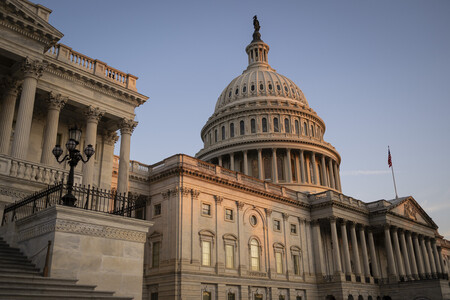 米連邦議会議事堂=3日、ワシントン(EPA時事)