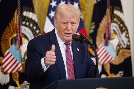 トランプ米大統領＝１８日、ワシントン（ＥＰＡ時事）