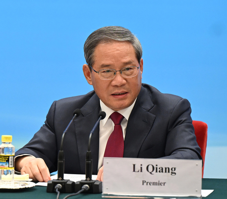 中国の李強首相=15日、北京(EPA時事)