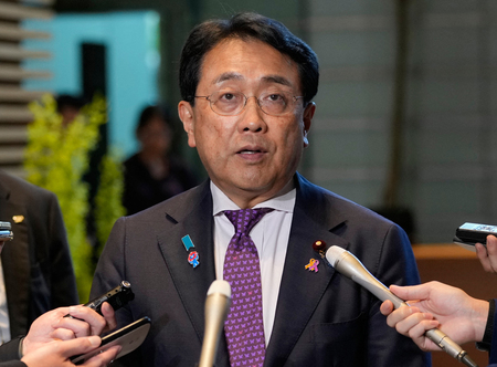赤沢亮正経済再生担当相=18日、首相官邸(AFP時事)