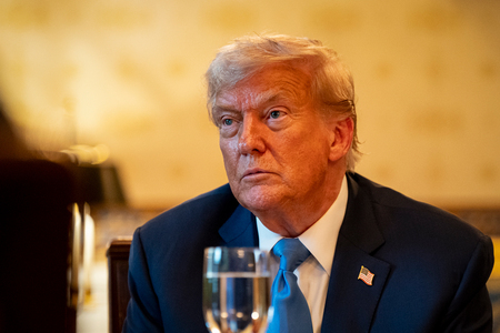 トランプ米大統領=7日、ワシントン(EPA時事)