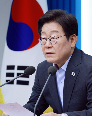 韓国の李在明大統領＝２４日、ソウル（ＥＰＡ時事）