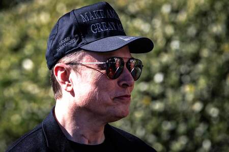 テスラ社の最高経営責任者(CEO)イーロン・マスク氏=3月11日、ワシントン(EPA時事)