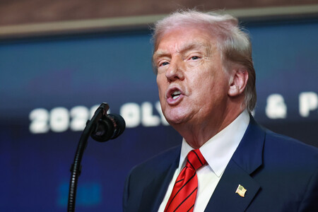 トランプ米大統領=5日、ワシントン(EPA時事)