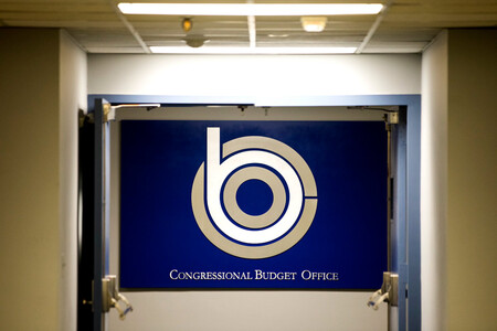 米議会予算局(CBO)の看板=米ワシントン(EPA時事)