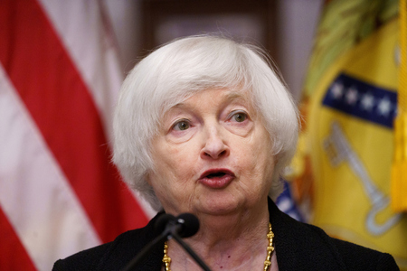 イエレン前米連邦準備制度理事会（ＦＲＢ）議長＝２０２４年１０月、ワシントン（ＥＰＡ時事）