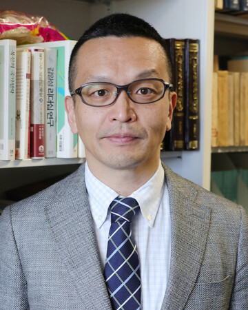 礒崎敦仁　慶応大教授