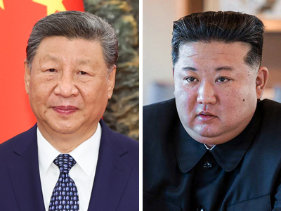 中国の習近平国家主席（写真左、ＥＰＡ時事）と北朝鮮の金正恩朝鮮労働党総書記（ＡＦＰ時事）