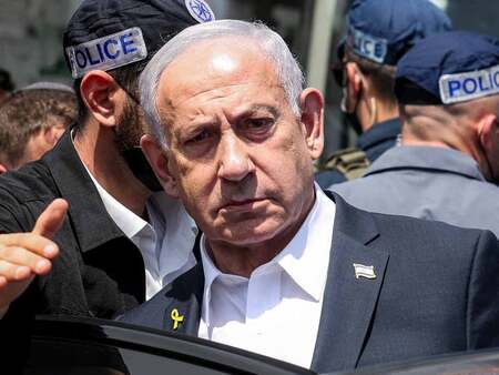 イスラエルのネタニヤフ首相=8日、東エルサレム(AFP時事)