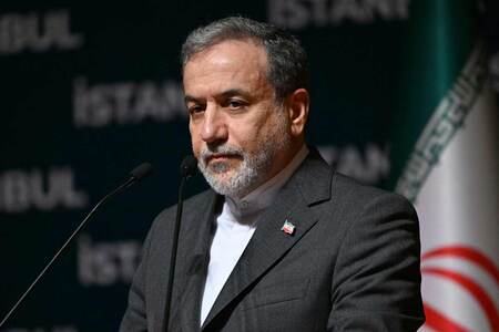 イランのアラグチ外相(AFP時事)
