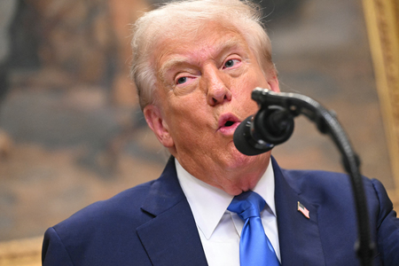 トランプ米大統領=22日、ワシントン(AFP時事)