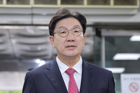 権性東容疑者＝９月１６日、韓国ソウル（ＥＰＡ時事）