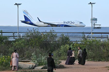 インディゴ航空機=2024年12月29日、インド南部ベンガルール(AFP時事)