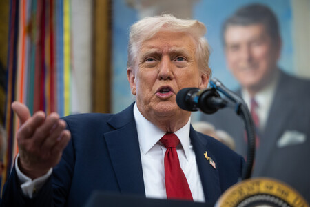 トランプ米大統領＝９月３０日、ワシントン（ＥＰＡ時事）