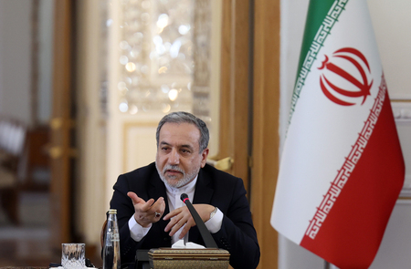 イランのアラグチ外相=5日、テヘラン(EPA時事)