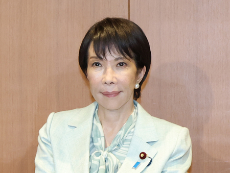 自民党の高市早苗総裁=7日、同党本部