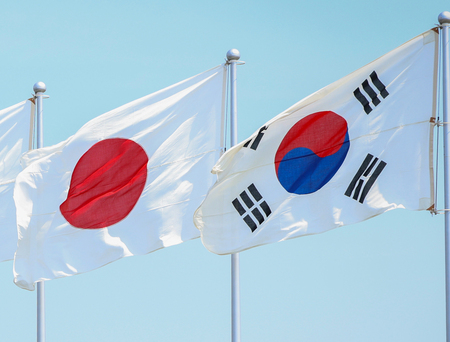 日韓両国の国旗