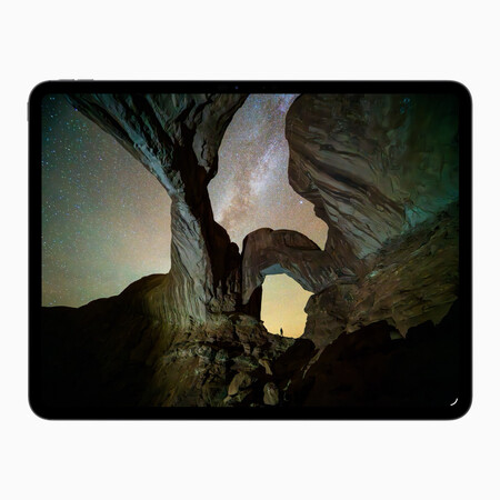 米アップルが15日発表したタブレット端末「iPad(アイパッド)プロ」の最新モデル(同社提供・時事)